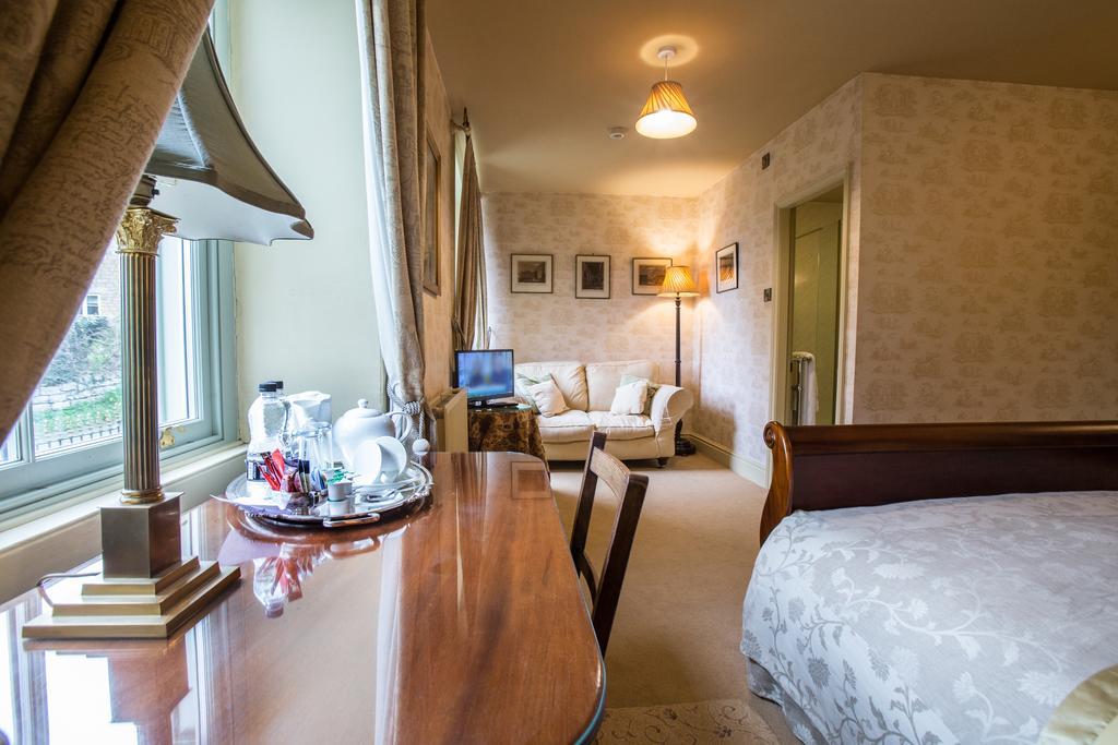 The Cornmill Hotel Kirkbymoorside Eksteriør billede